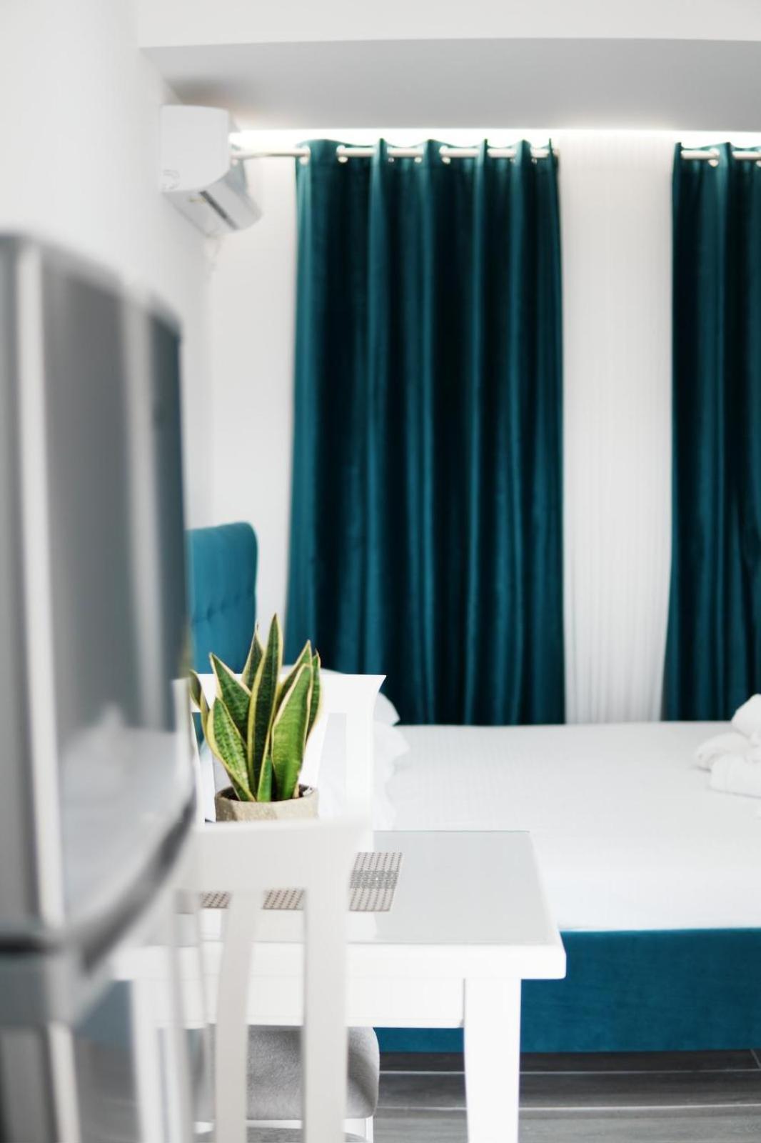 Gardenia Rooms Sarandë エクステリア 写真